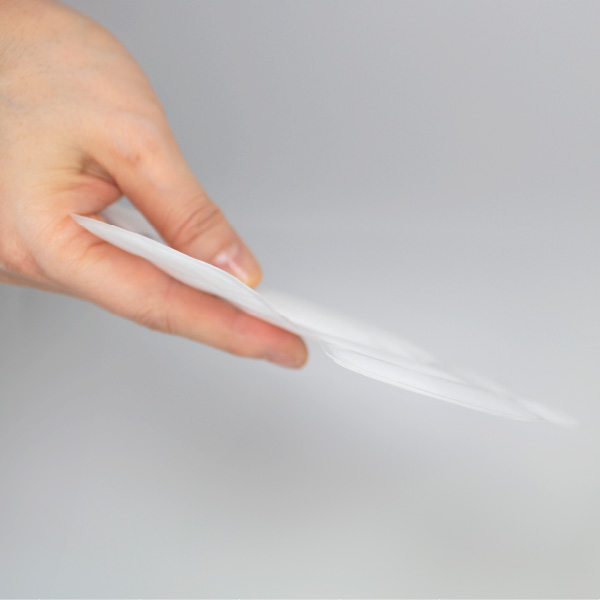 薄くて軽い帽子クールパッド